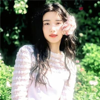 布劳涅森林的女人们