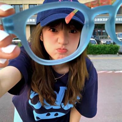 防暴女孩